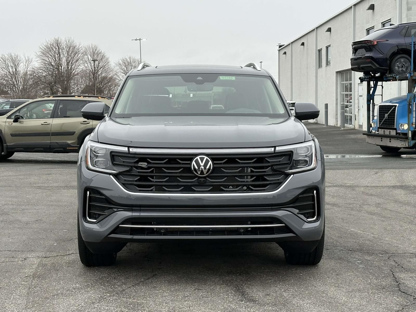 2026 Volkswagen Atlas 2.0T SEL Premium R-Line