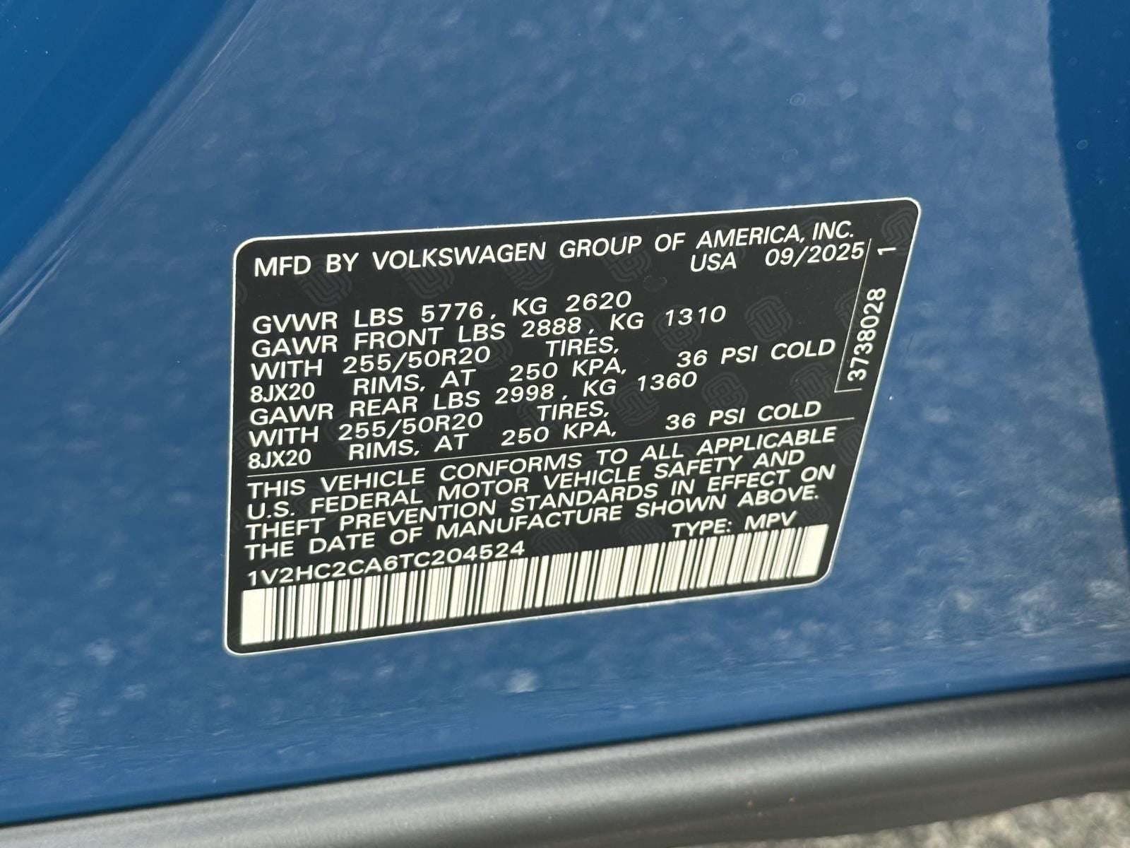 2026 Volkswagen Atlas Cross Sport 2.0T SE w/Technology