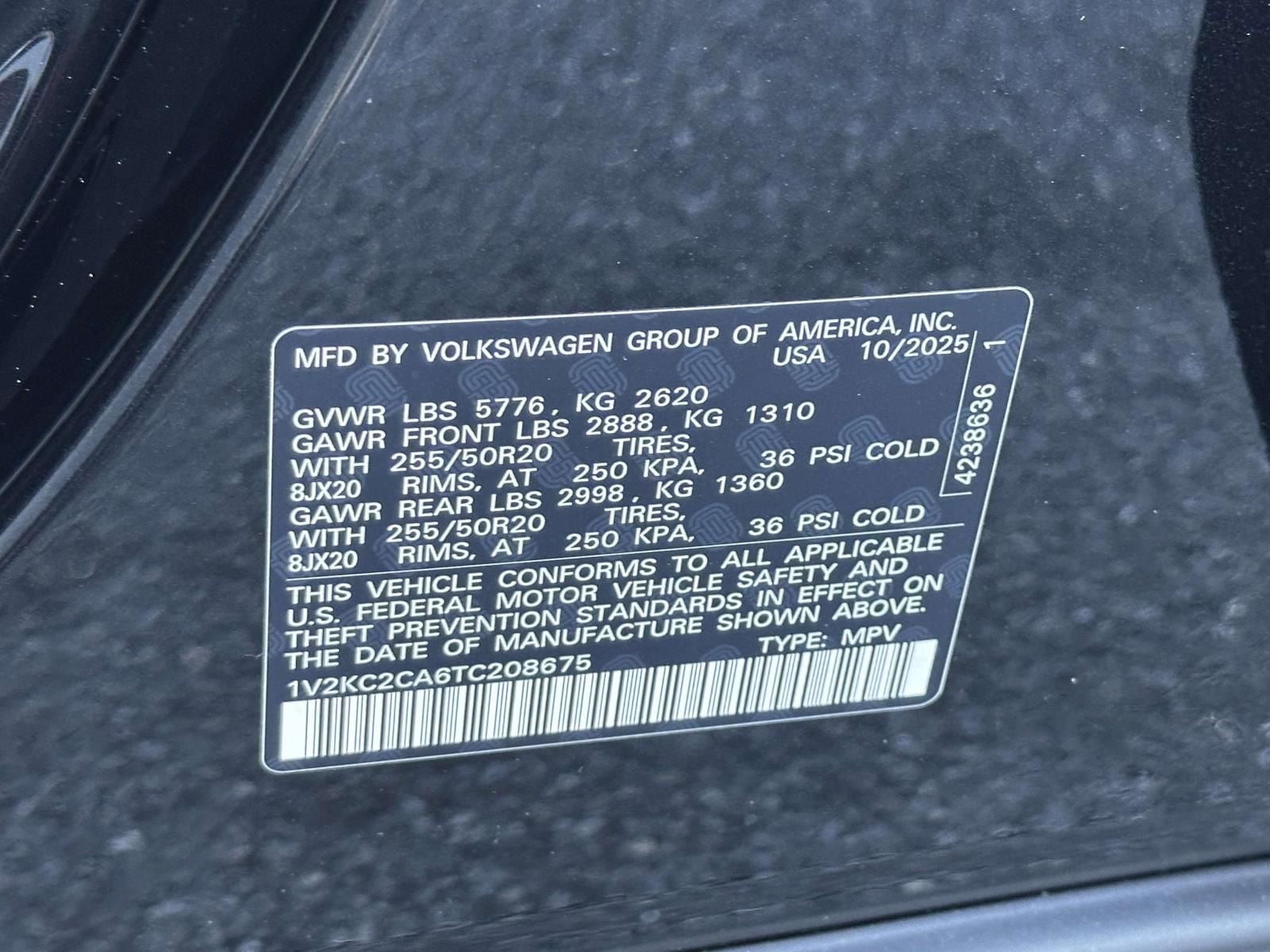 2026 Volkswagen Atlas Cross Sport 2.0T SE w/Technology