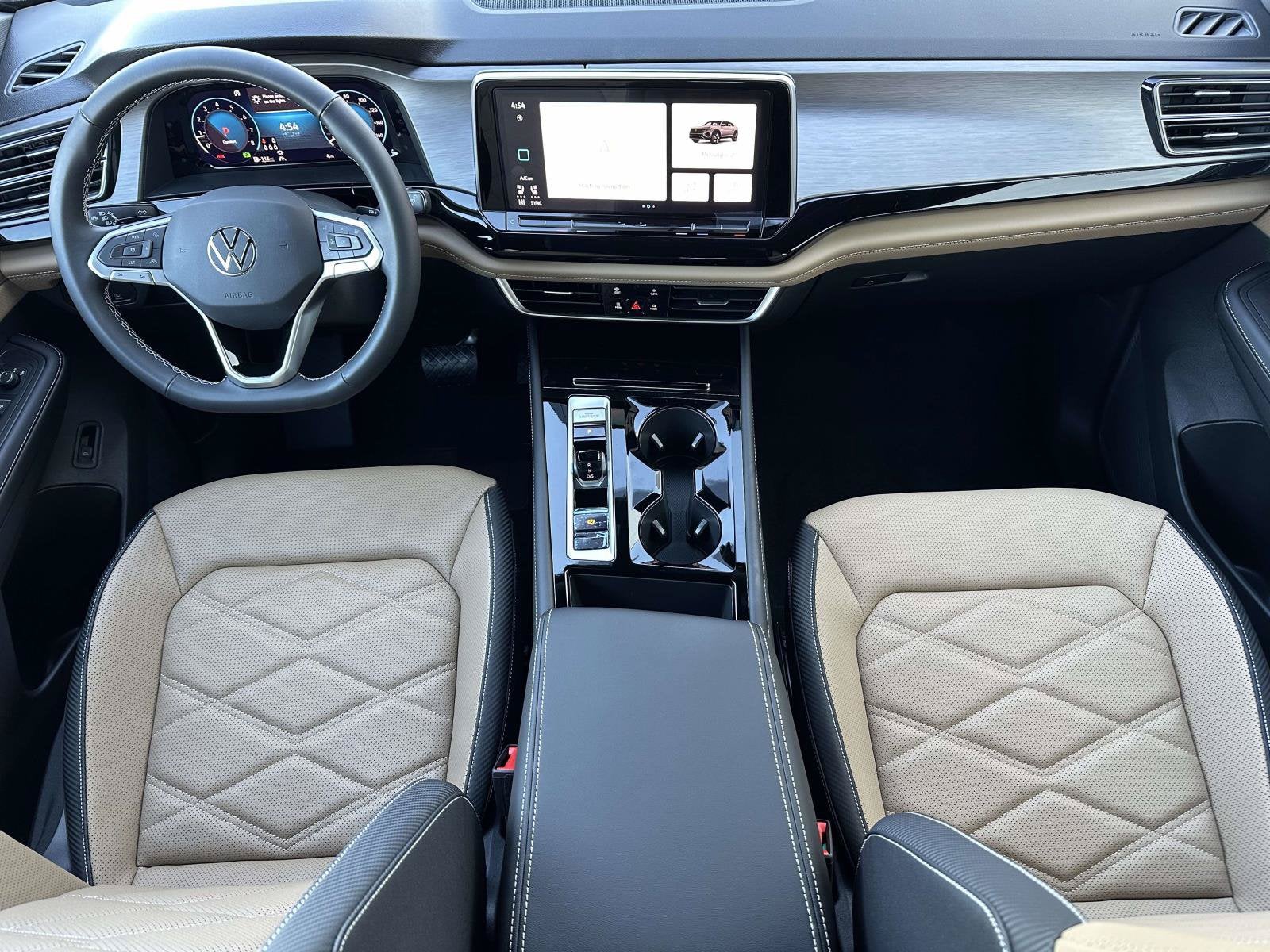 2026 Volkswagen Atlas Cross Sport SE w/Technology