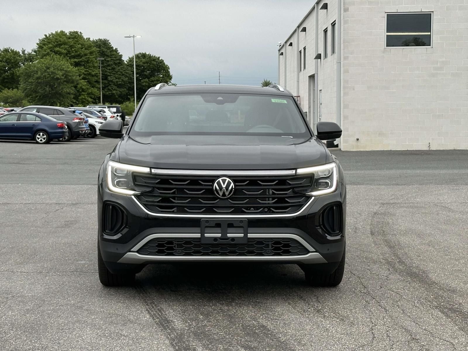 2026 Volkswagen Atlas Cross Sport 2.0T SE w/Technology