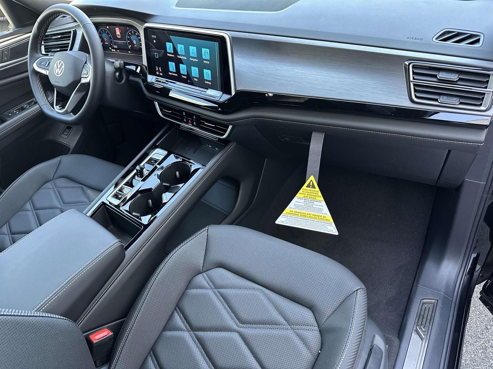 2026 Volkswagen Atlas Cross Sport 2.0T SE w/Technology