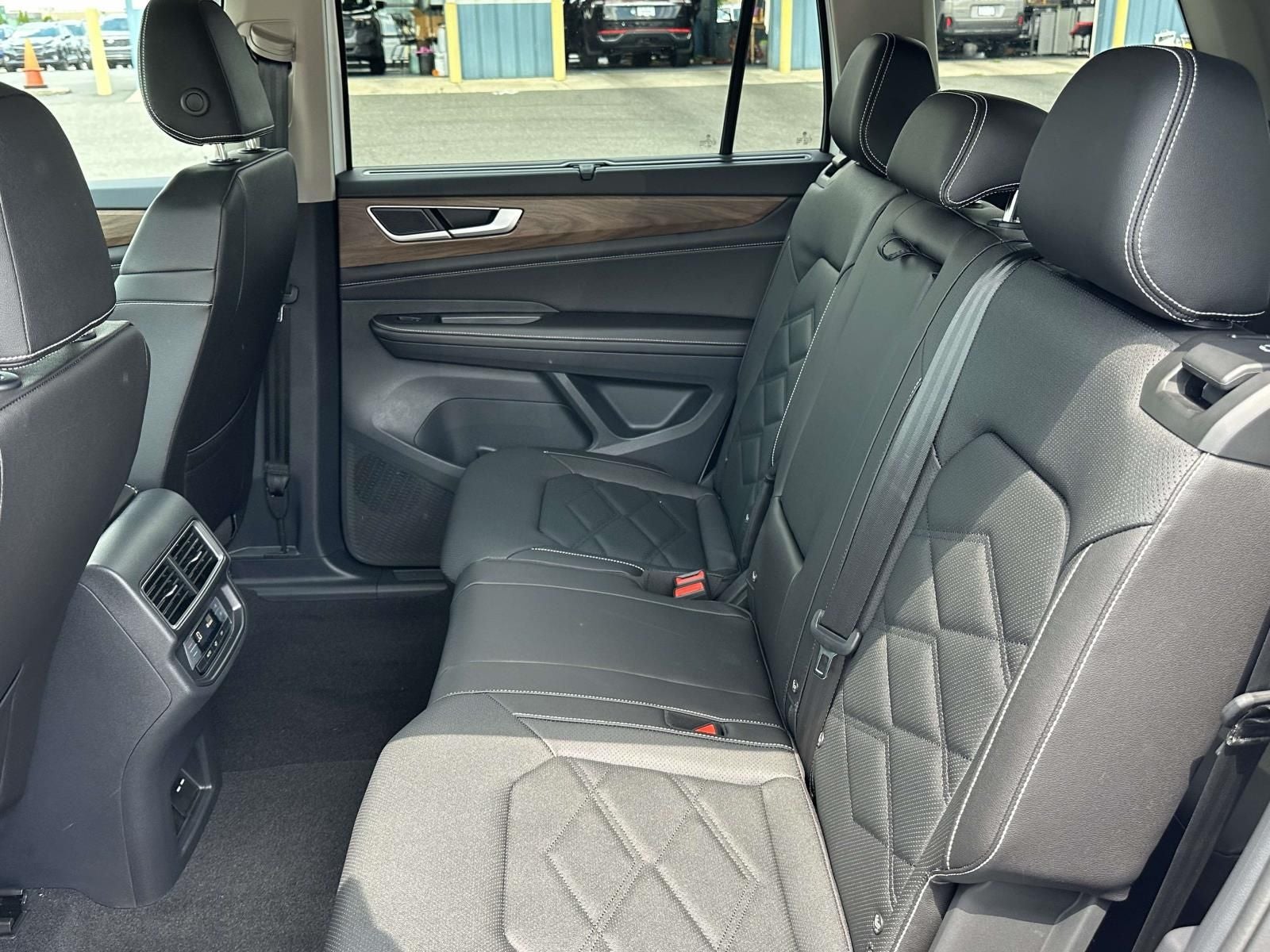 2026 Volkswagen Atlas 2.0T SE w/Technology