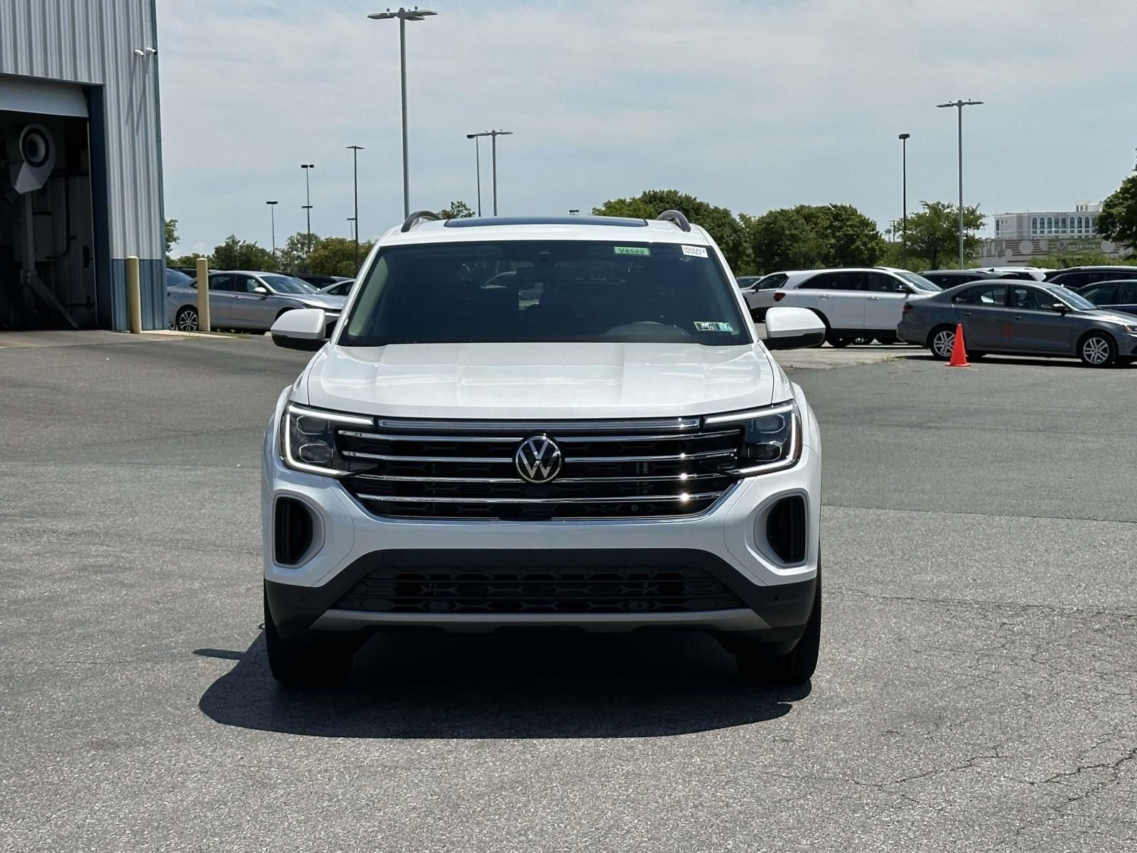 2026 Volkswagen Atlas 2.0T SE w/Technology