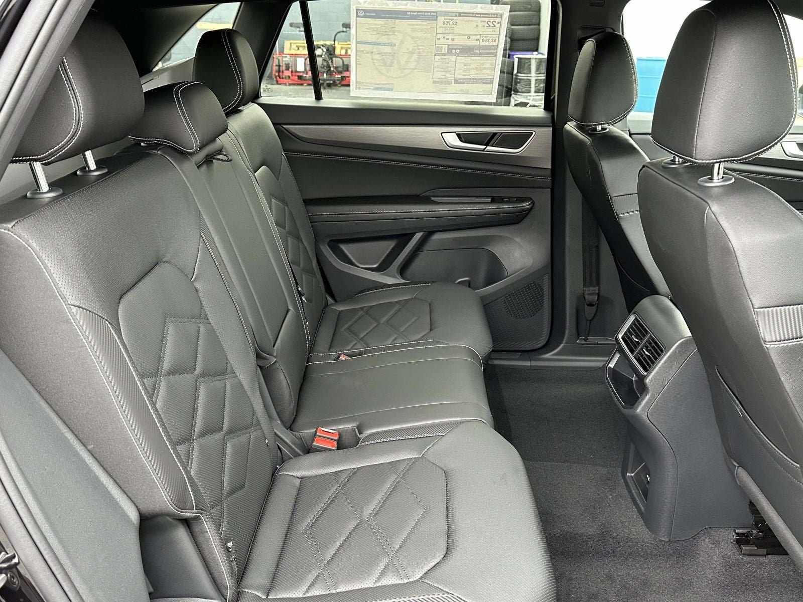 2026 Volkswagen Atlas Cross Sport 2.0T SE