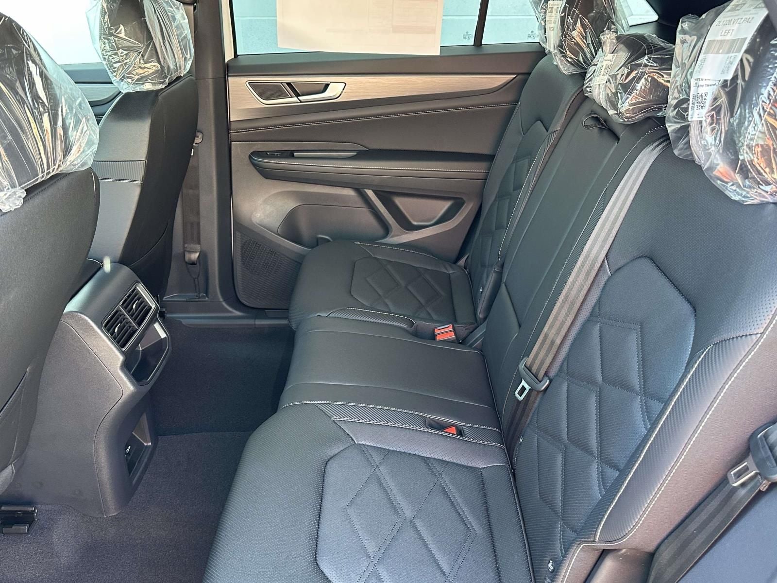 2026 Volkswagen Atlas Cross Sport 2.0T SE
