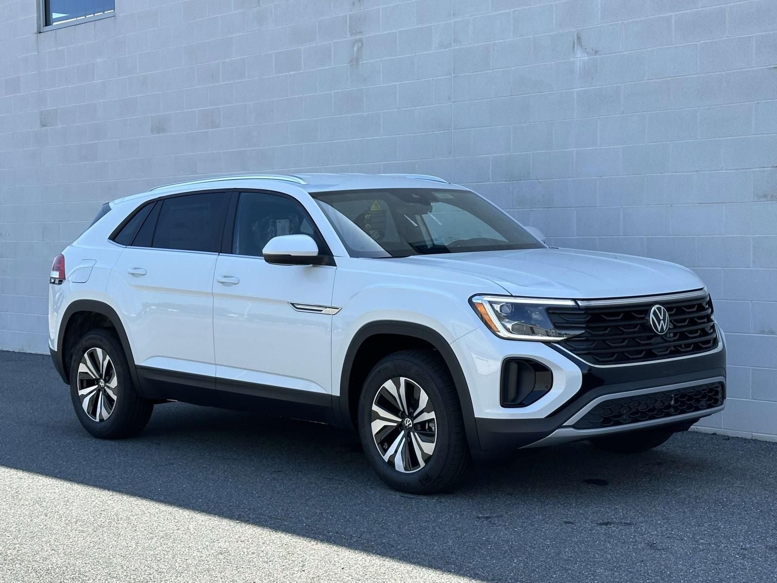 2026 Volkswagen Atlas Cross Sport 2.0T SE