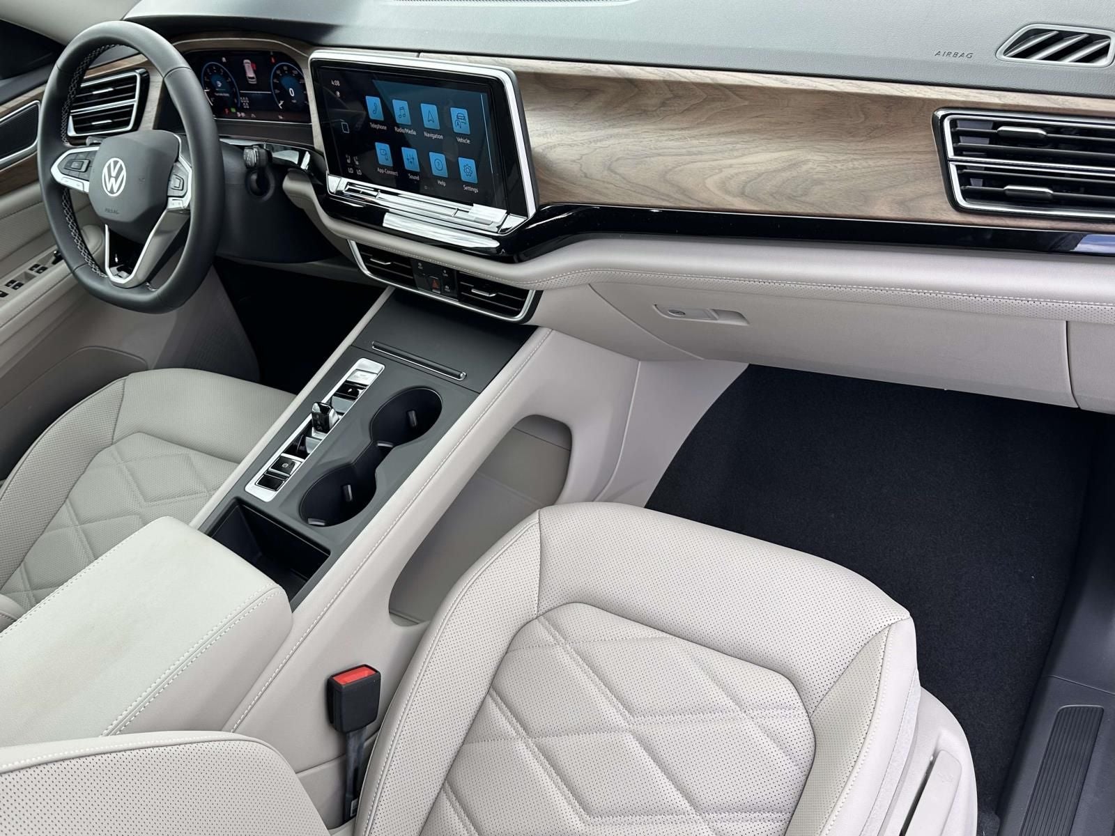 2026 Volkswagen Atlas 2.0T SE
