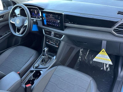 2026 Volkswagen Taos 1.5T SE Black