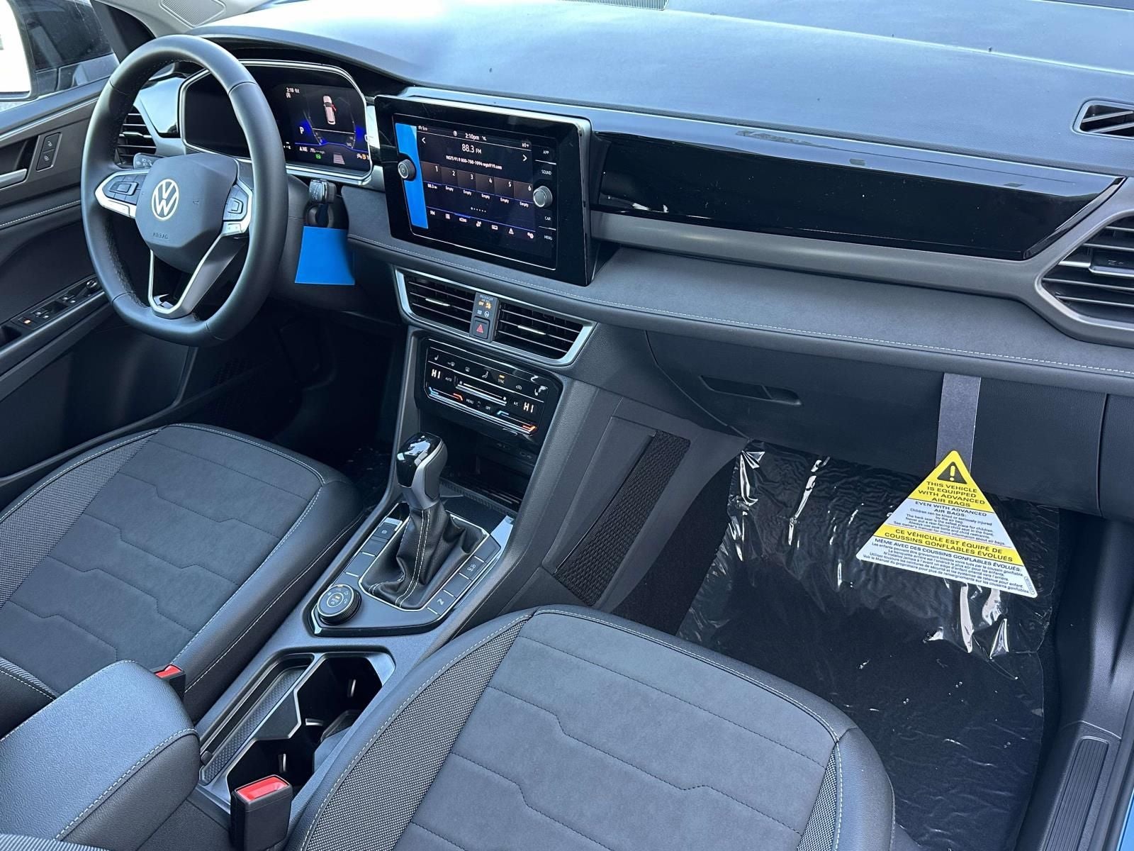 2026 Volkswagen Taos 1.5T SE Black