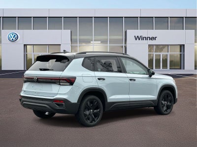 2026 Volkswagen Taos 1.5T SE Black