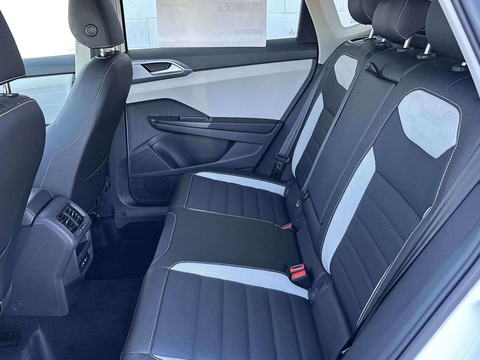 2026 Volkswagen Taos 1.5T SEL