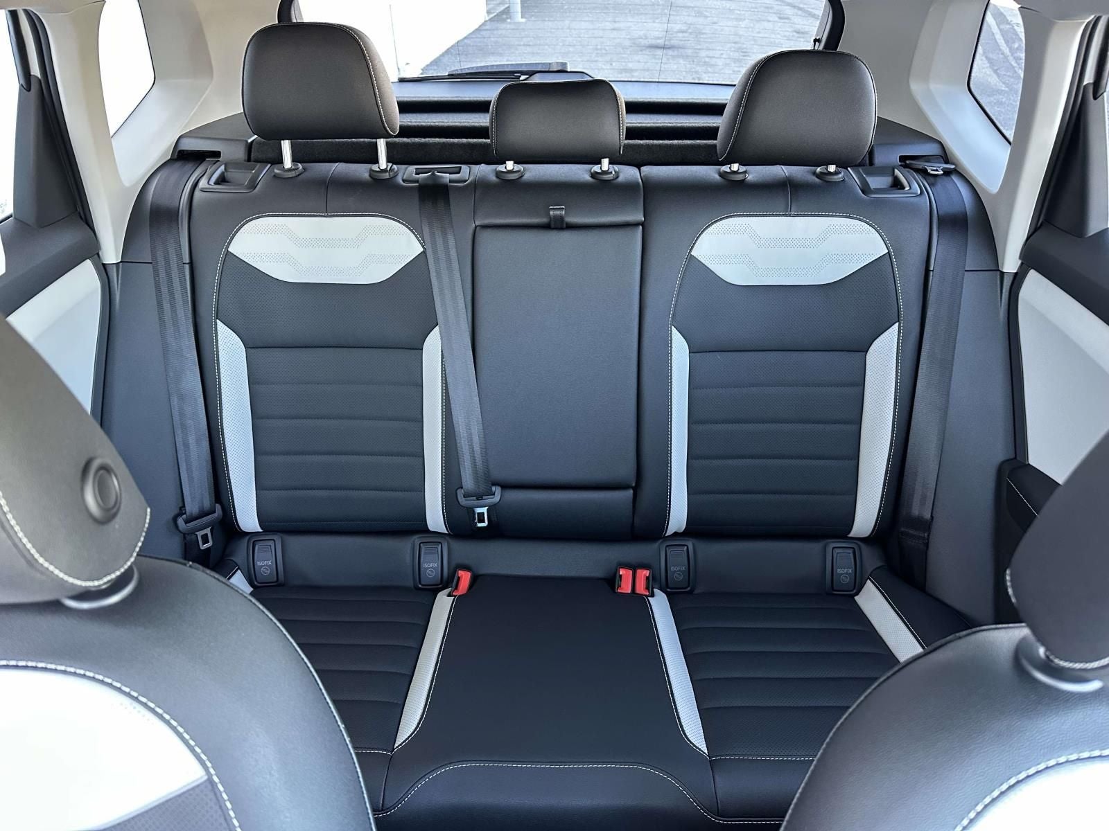 2026 Volkswagen Taos 1.5T SEL