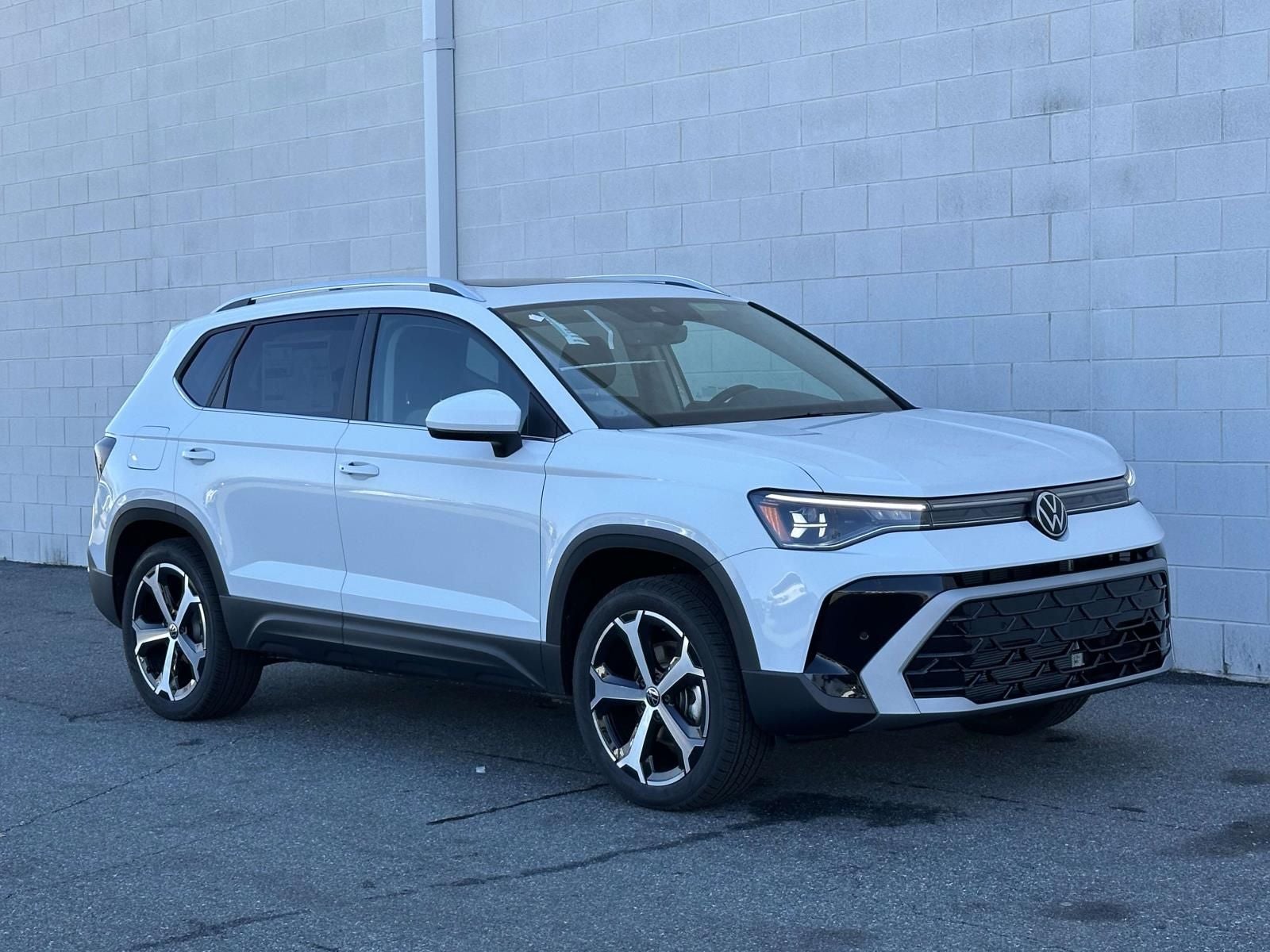 2026 Volkswagen Taos 1.5T SEL