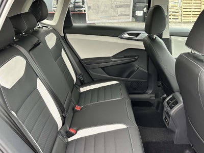 2026 Volkswagen Taos 1.5T SEL