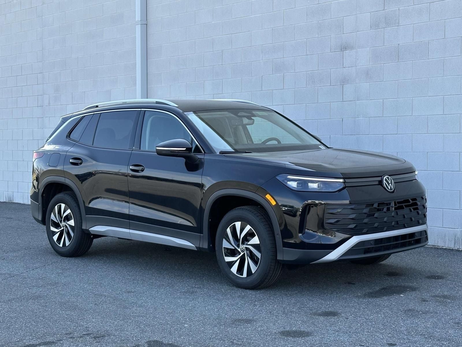 2026 Volkswagen Tiguan 2.0T S