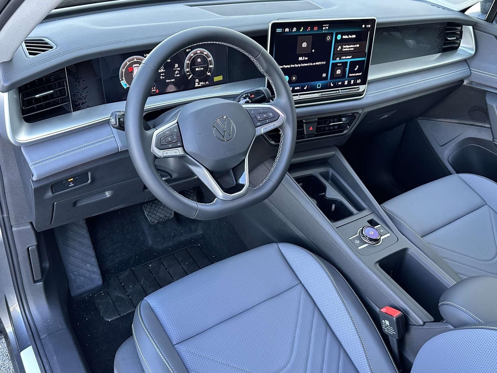 2026 Volkswagen Tiguan 2.0T SE