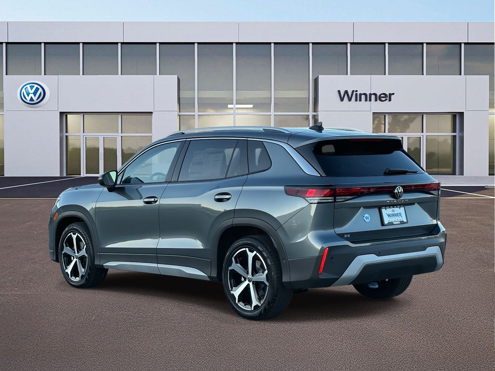 2026 Volkswagen Tiguan 2.0T SE