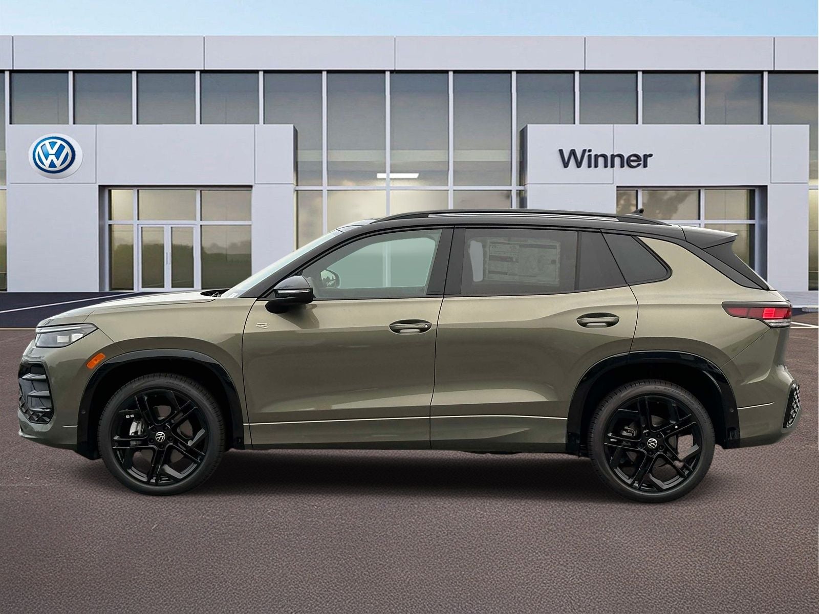2026 Volkswagen Tiguan 2.0T SE R-Line Black