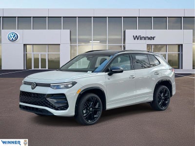 2026 Volkswagen Tiguan 2.0T SE R-Line Black