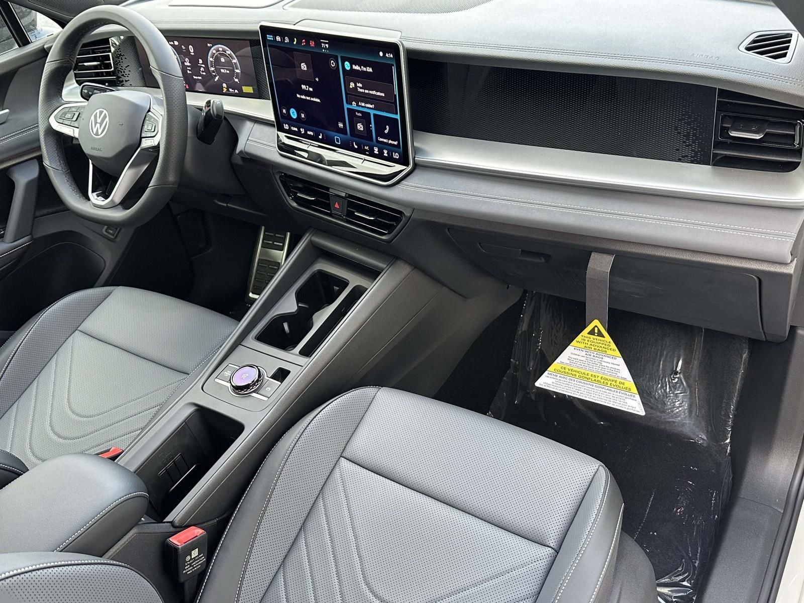 2026 Volkswagen Tiguan 2.0T SE R-Line Black