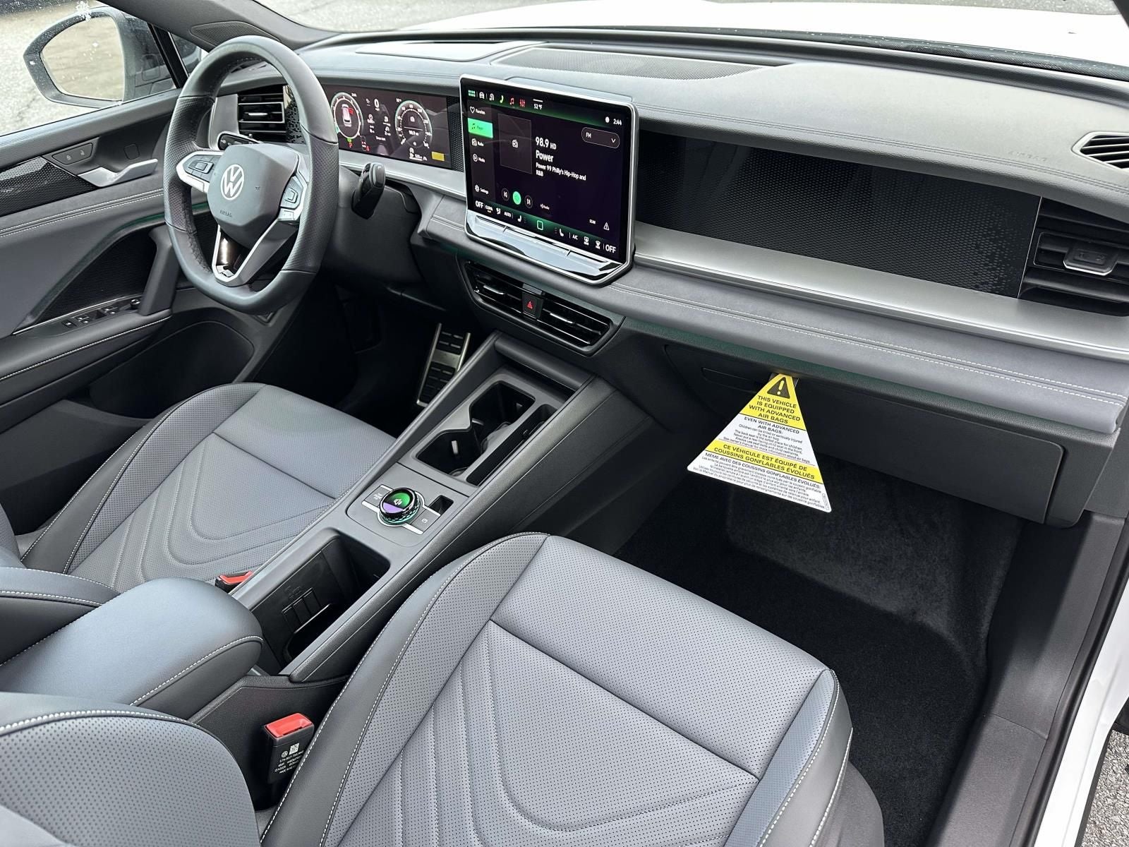 2026 Volkswagen Tiguan 2.0T SE R-Line Black