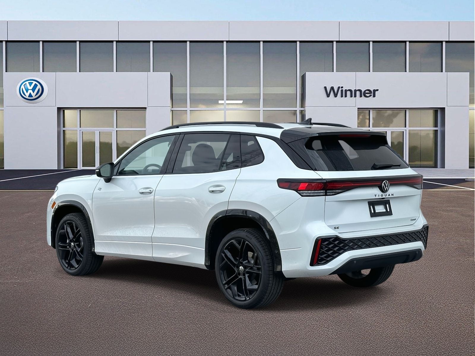 2026 Volkswagen Tiguan 2.0T SE R-Line Black