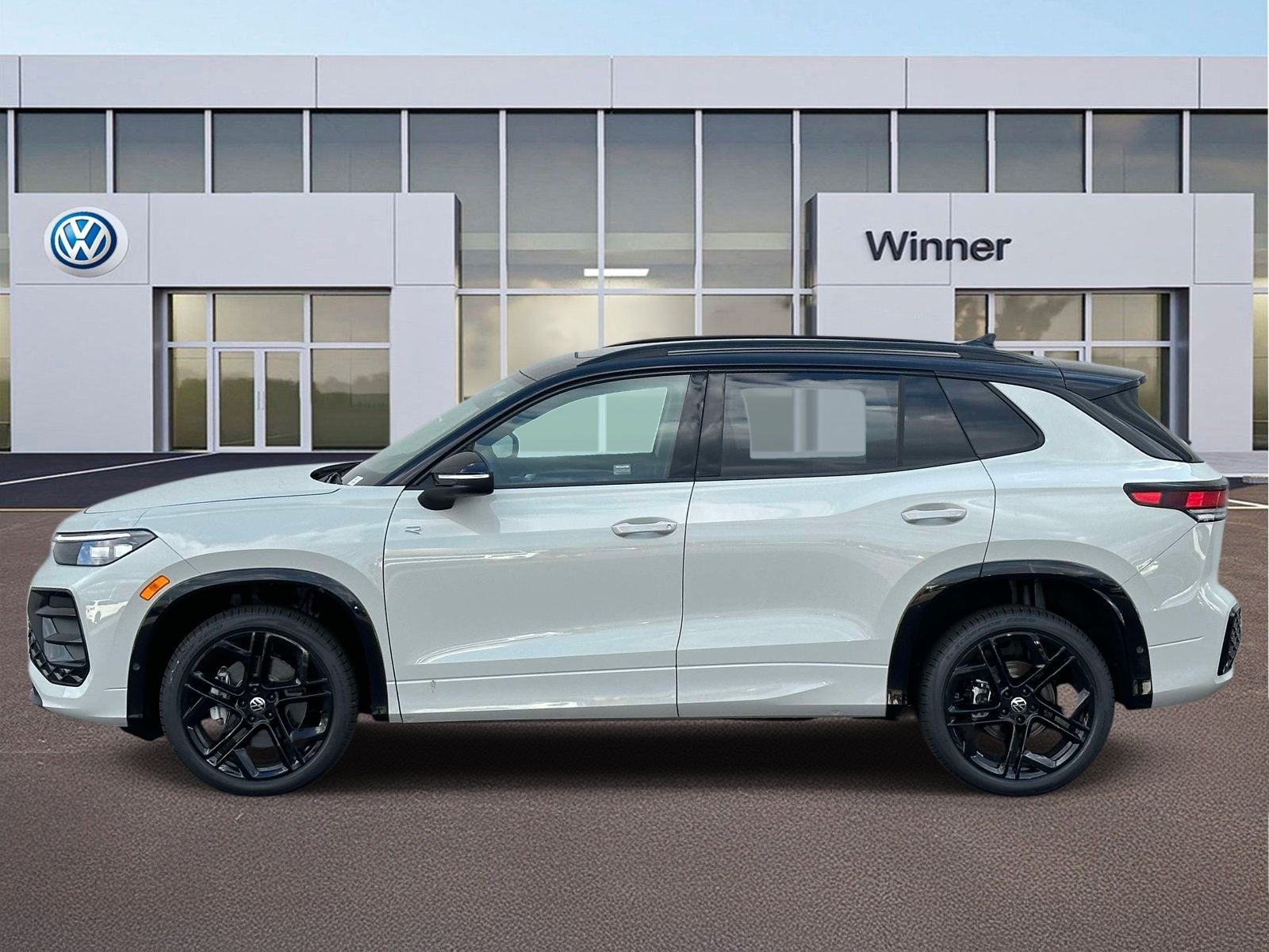 2026 Volkswagen Tiguan 2.0T SE R-Line Black