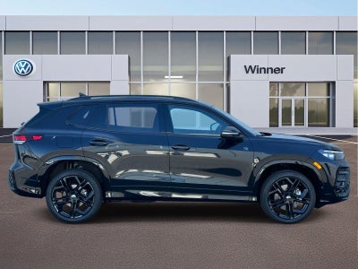 2026 Volkswagen Tiguan 2.0T SE R-Line Black