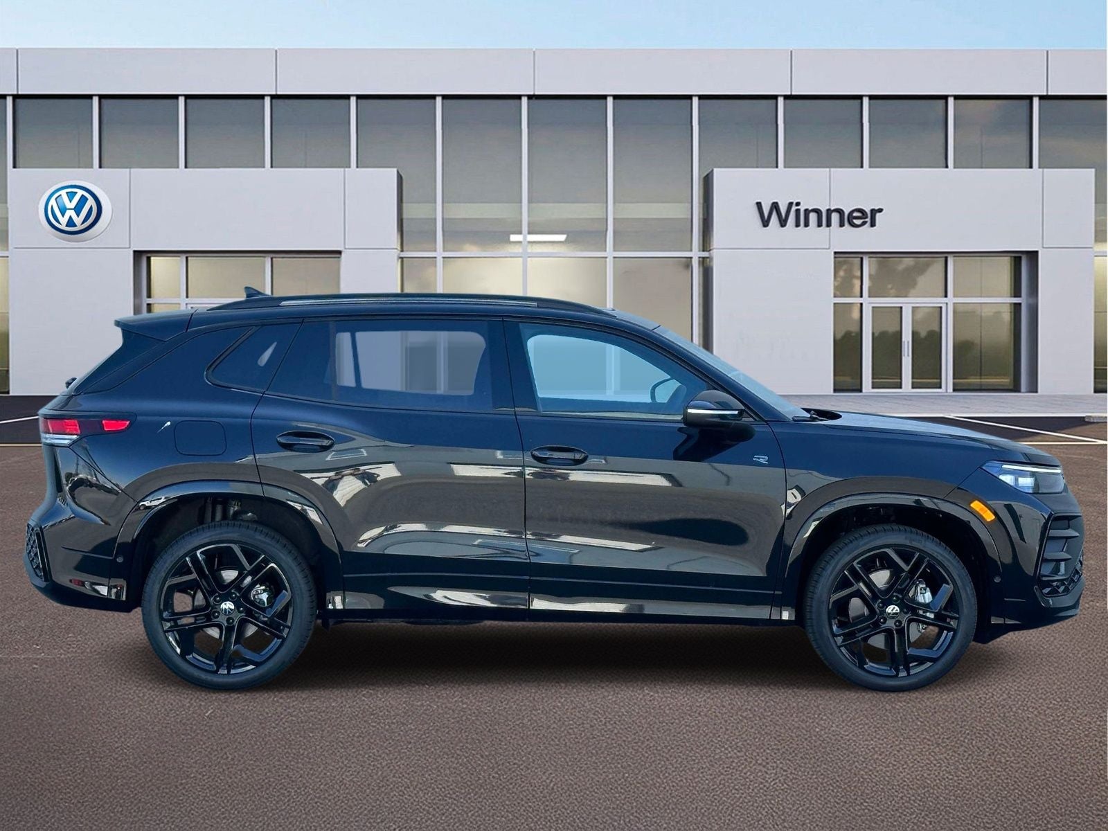 2026 Volkswagen Tiguan 2.0T SE R-Line Black