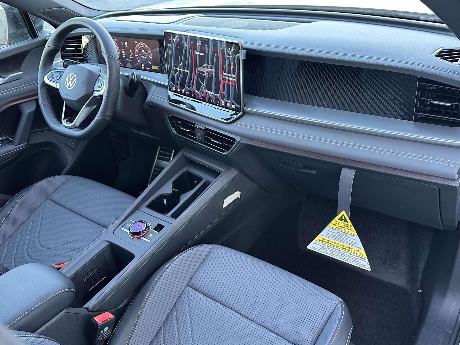 2026 Volkswagen Tiguan 2.0T SE R-Line Black