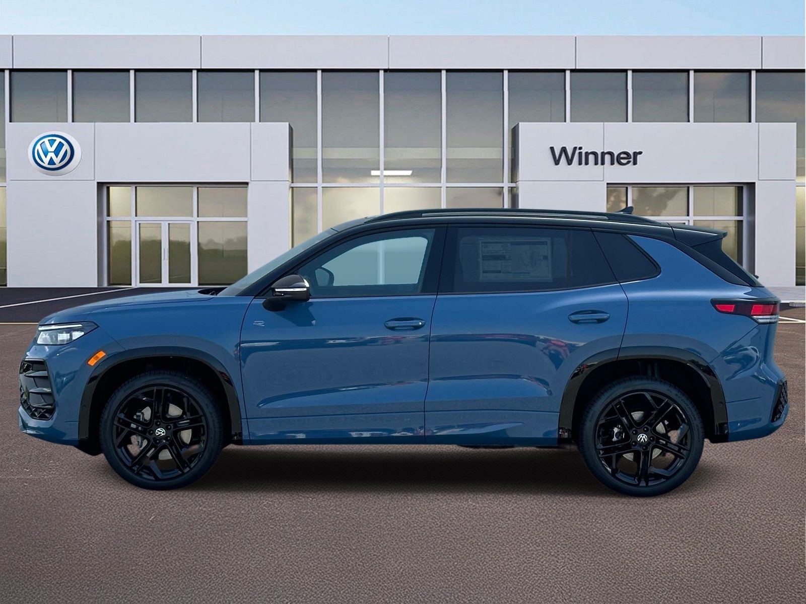 2026 Volkswagen Tiguan 2.0T SE R-Line Black