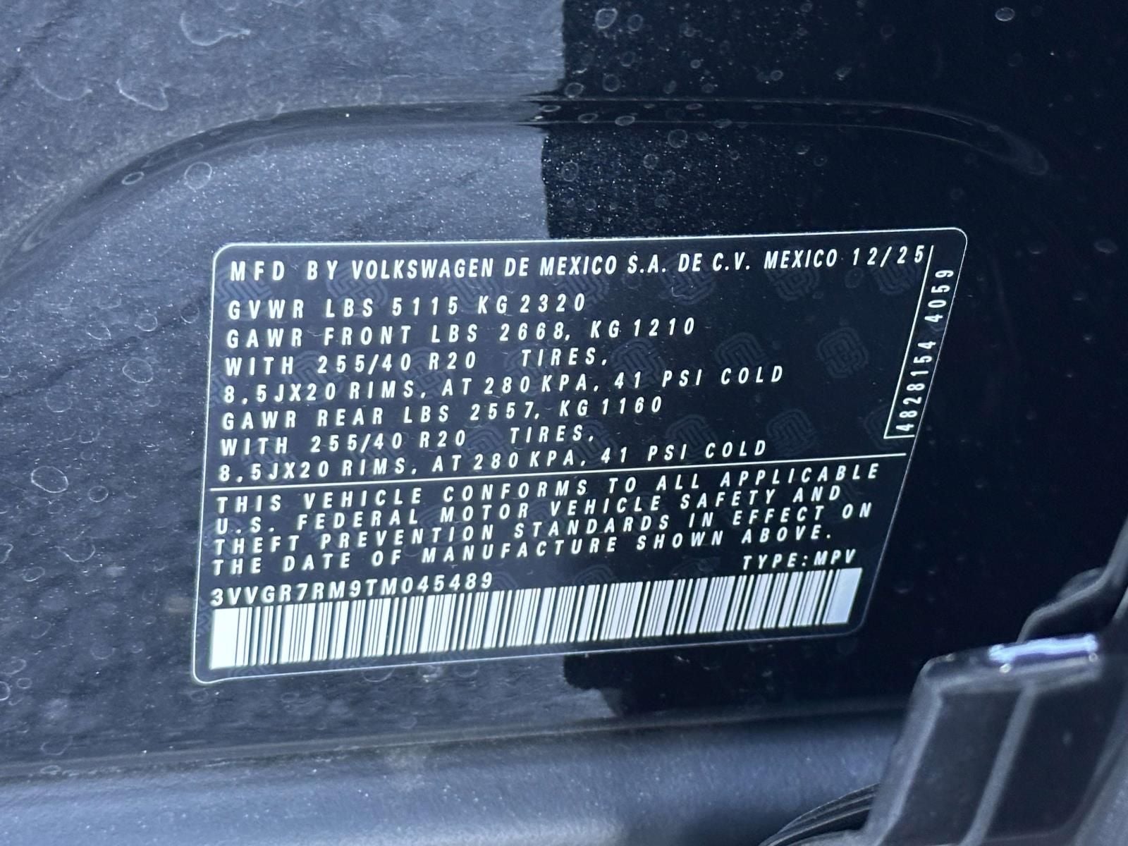 2026 Volkswagen Tiguan 2.0T SE R-Line Black