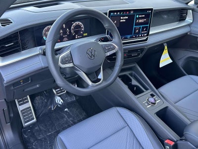 2026 Volkswagen Tiguan 2.0T SE R-Line Black