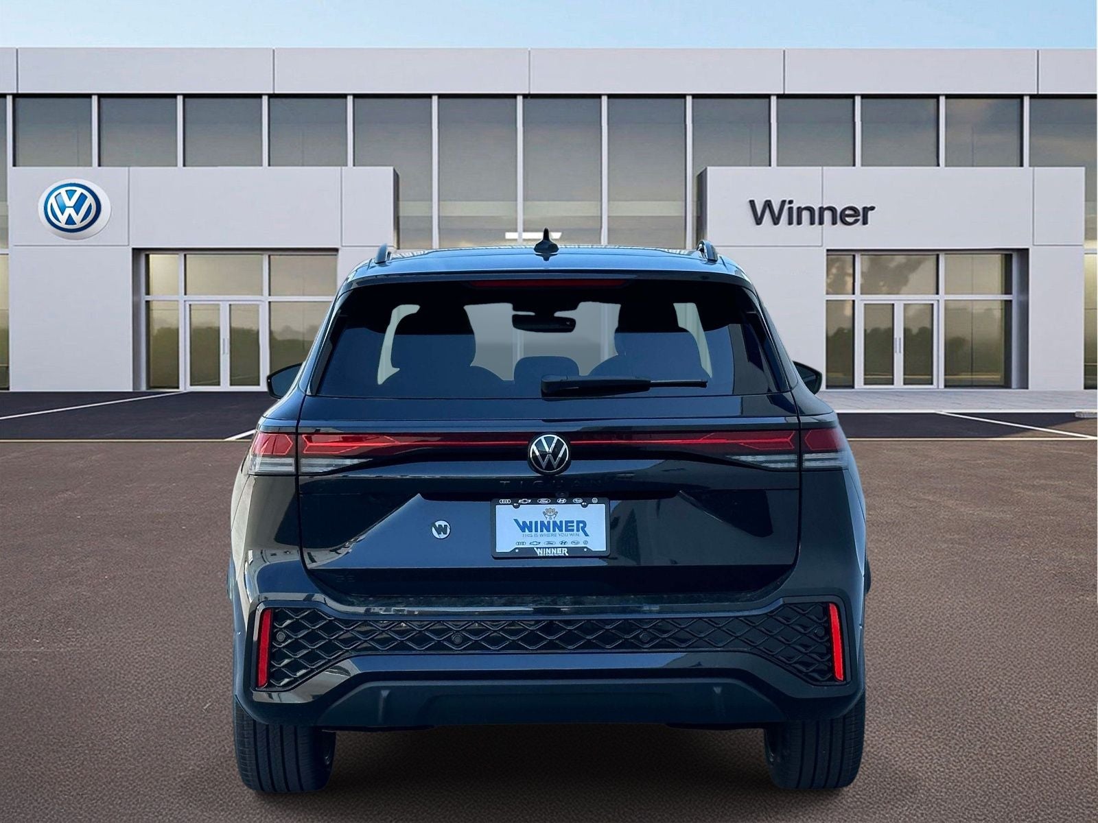 2026 Volkswagen Tiguan 2.0T SE R-Line Black