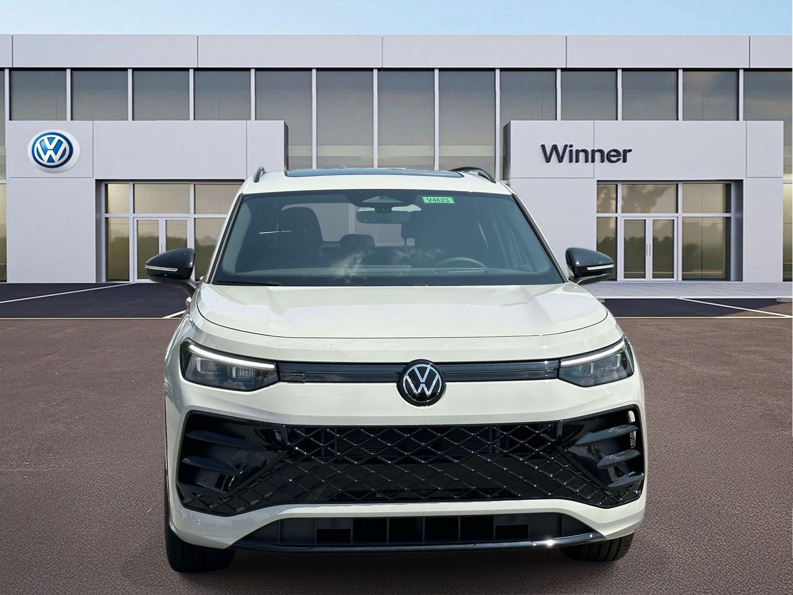 2026 Volkswagen Tiguan 2.0T SE R-Line Black
