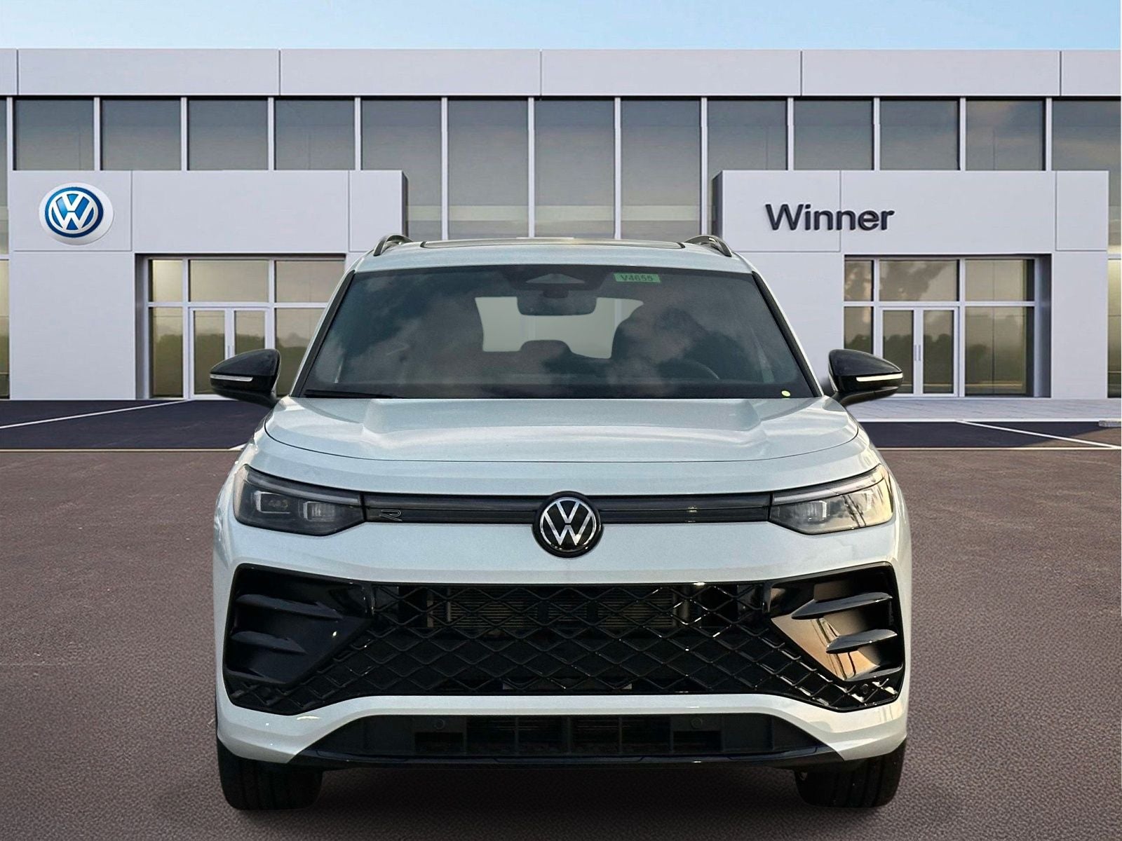 2026 Volkswagen Tiguan 2.0T SE R-Line Black
