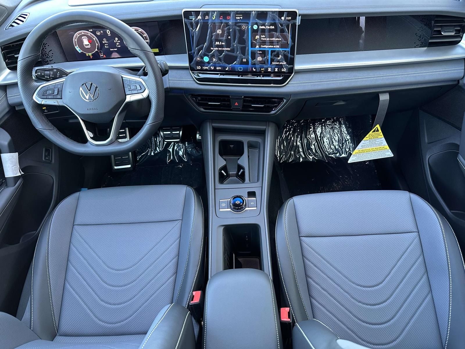 2026 Volkswagen Tiguan 2.0T SE R-Line Black