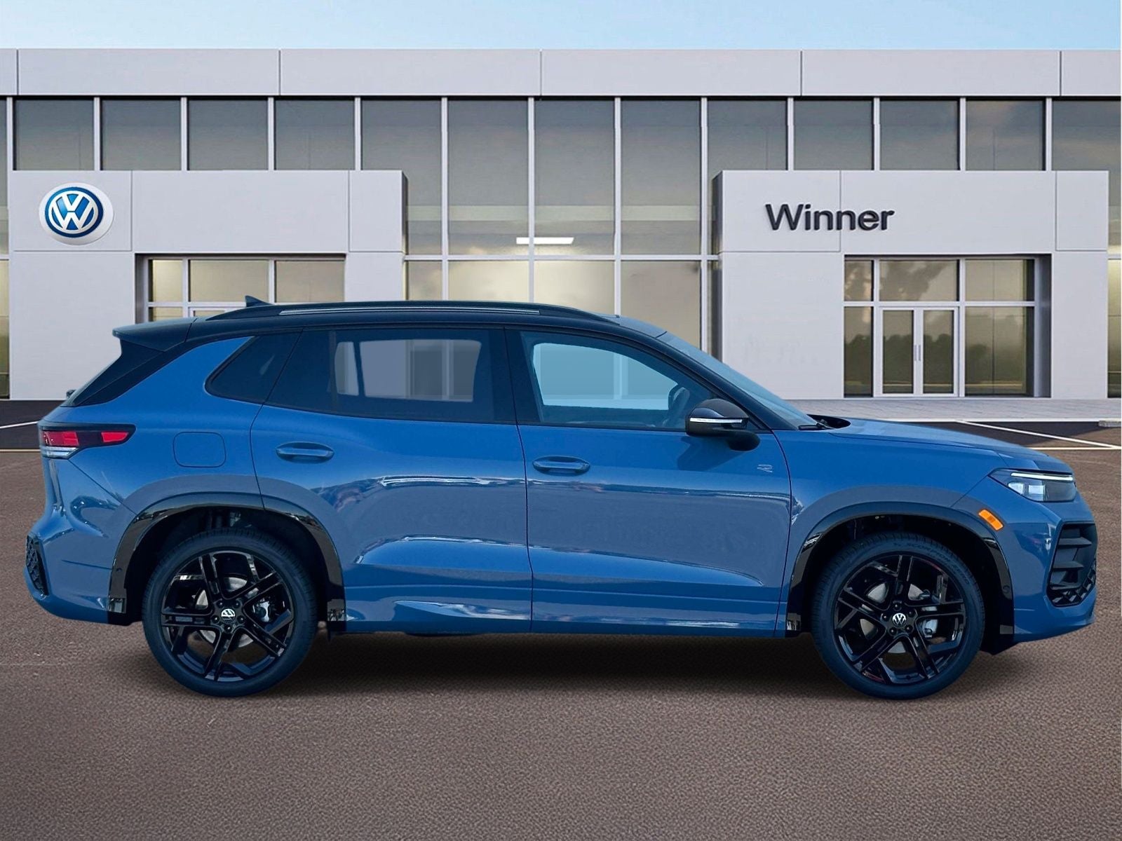2026 Volkswagen Tiguan 2.0T SE R-Line Black