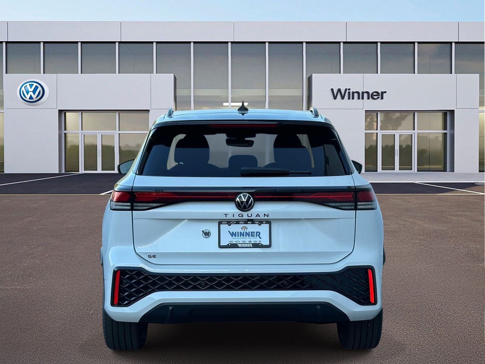 2026 Volkswagen Tiguan SE R-Line Black