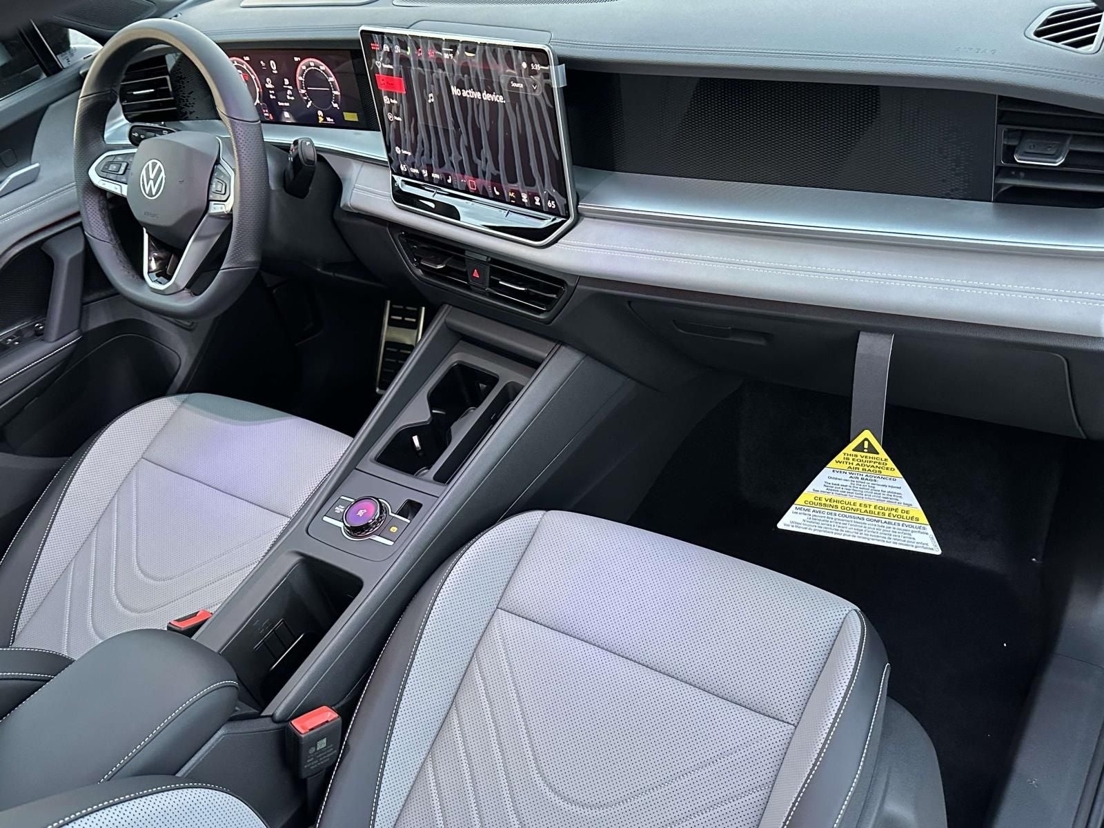 2026 Volkswagen Tiguan 2.0T SE R-Line Black
