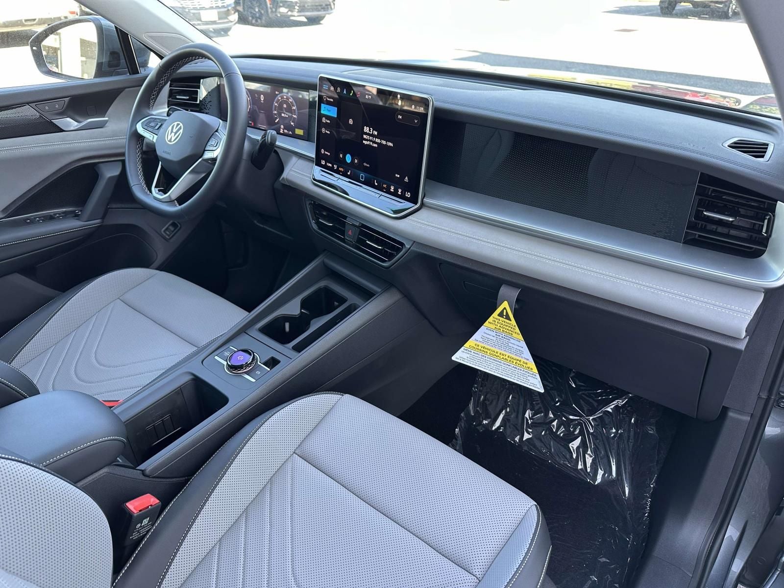 2025 Volkswagen Tiguan 2.0T SE