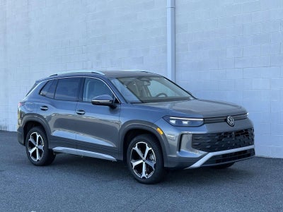2025 Volkswagen Tiguan 2.0T SE