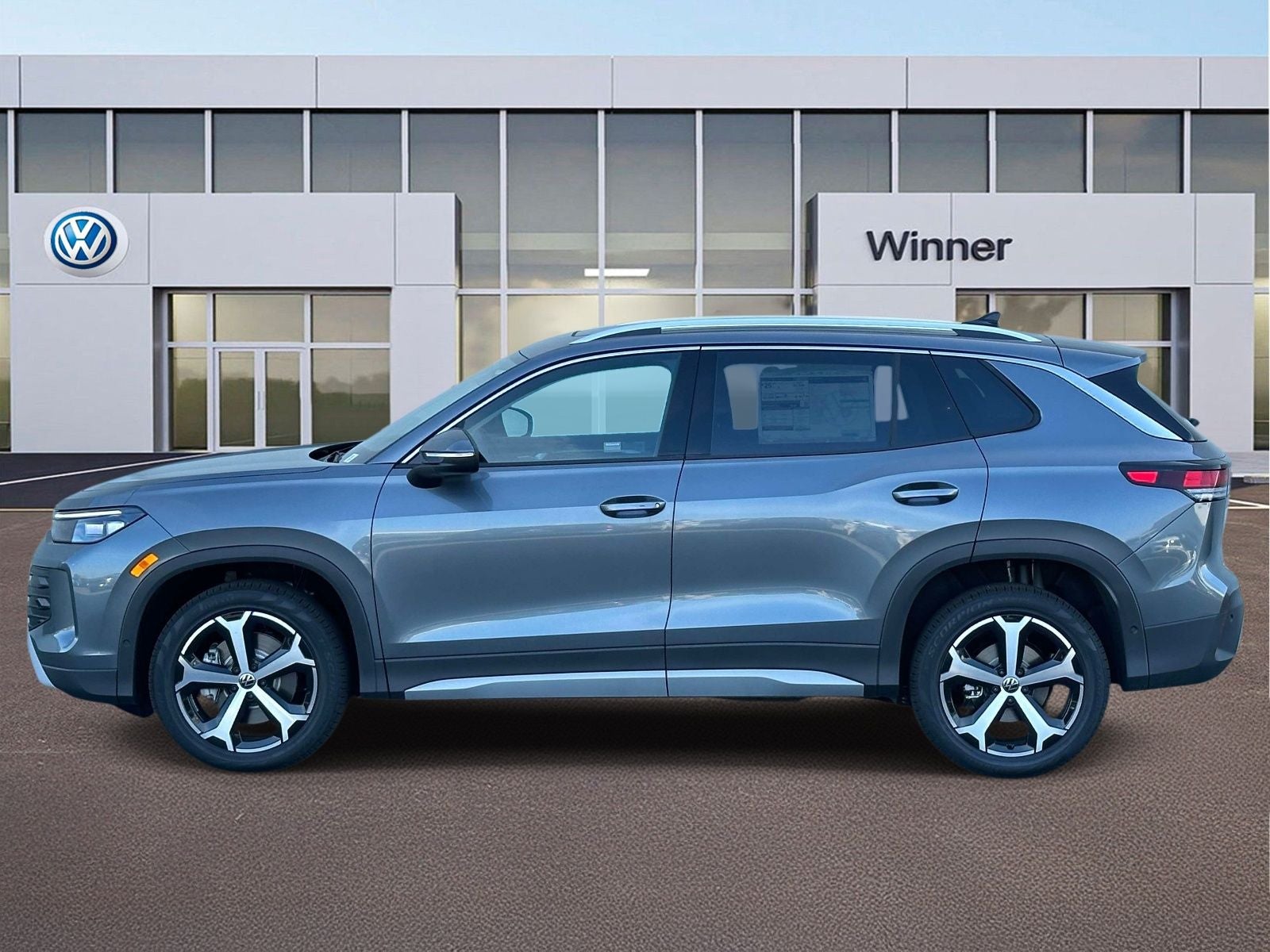 2026 Volkswagen Tiguan 2.0T SE