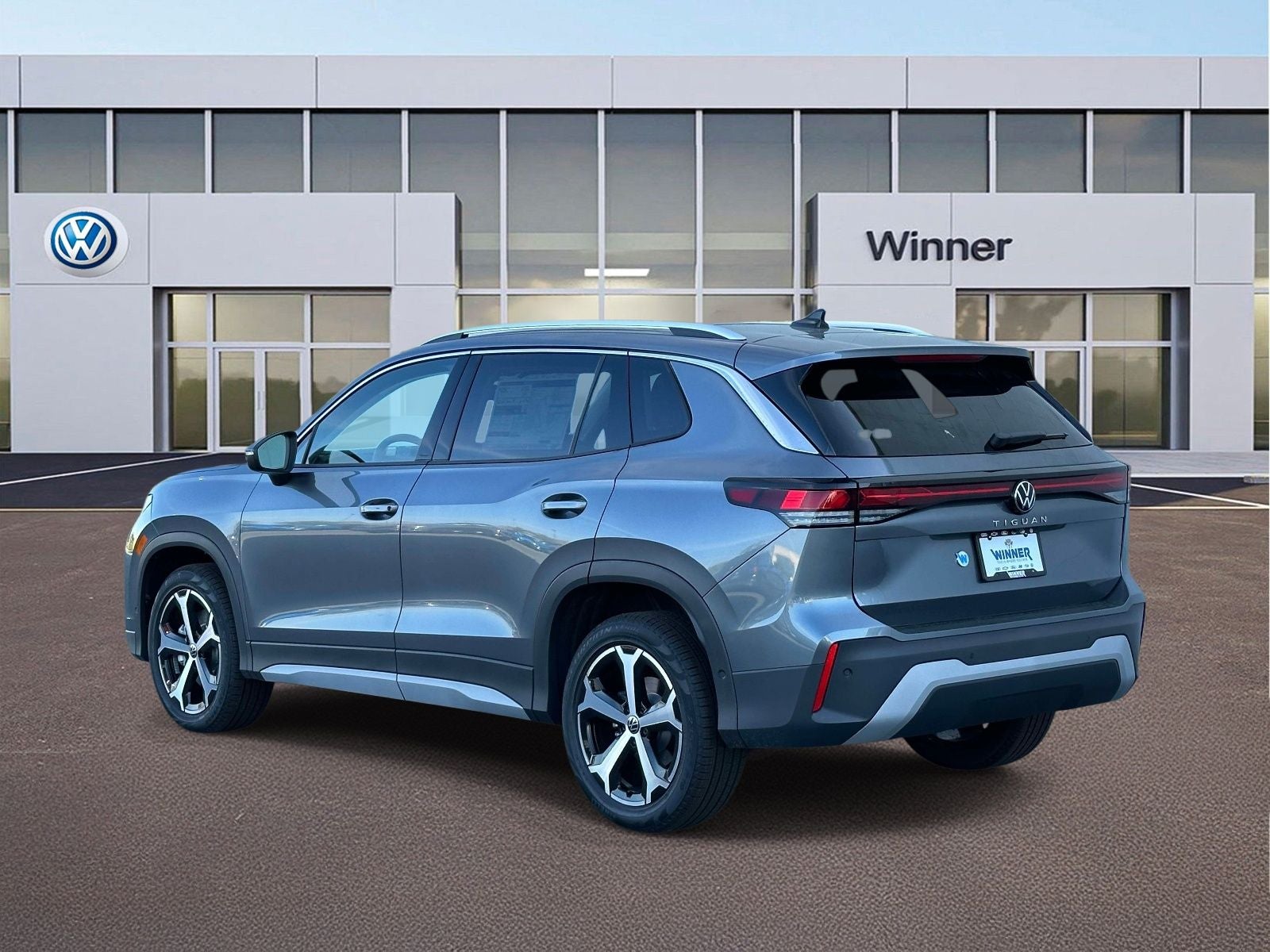 2026 Volkswagen Tiguan 2.0T SE