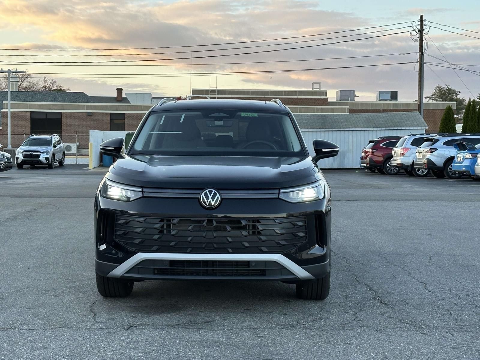 2026 Volkswagen Tiguan 2.0T SE