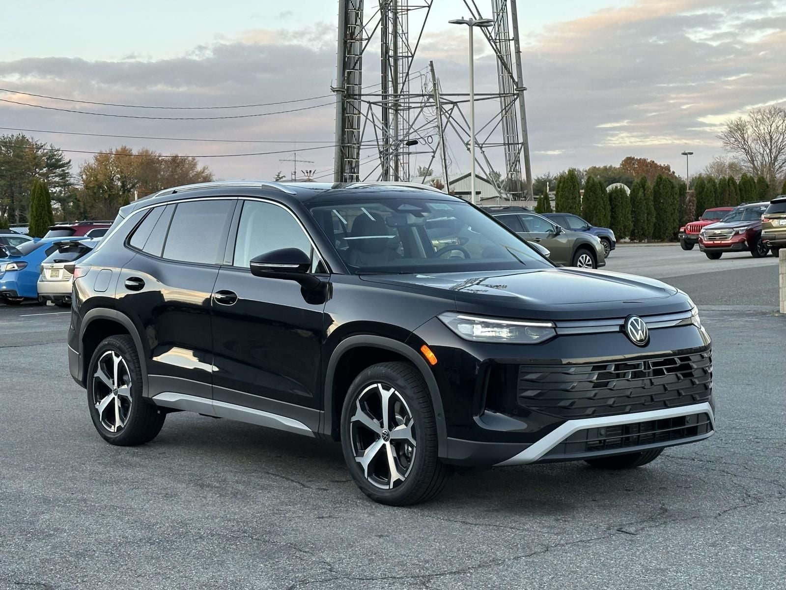 2026 Volkswagen Tiguan 2.0T SE