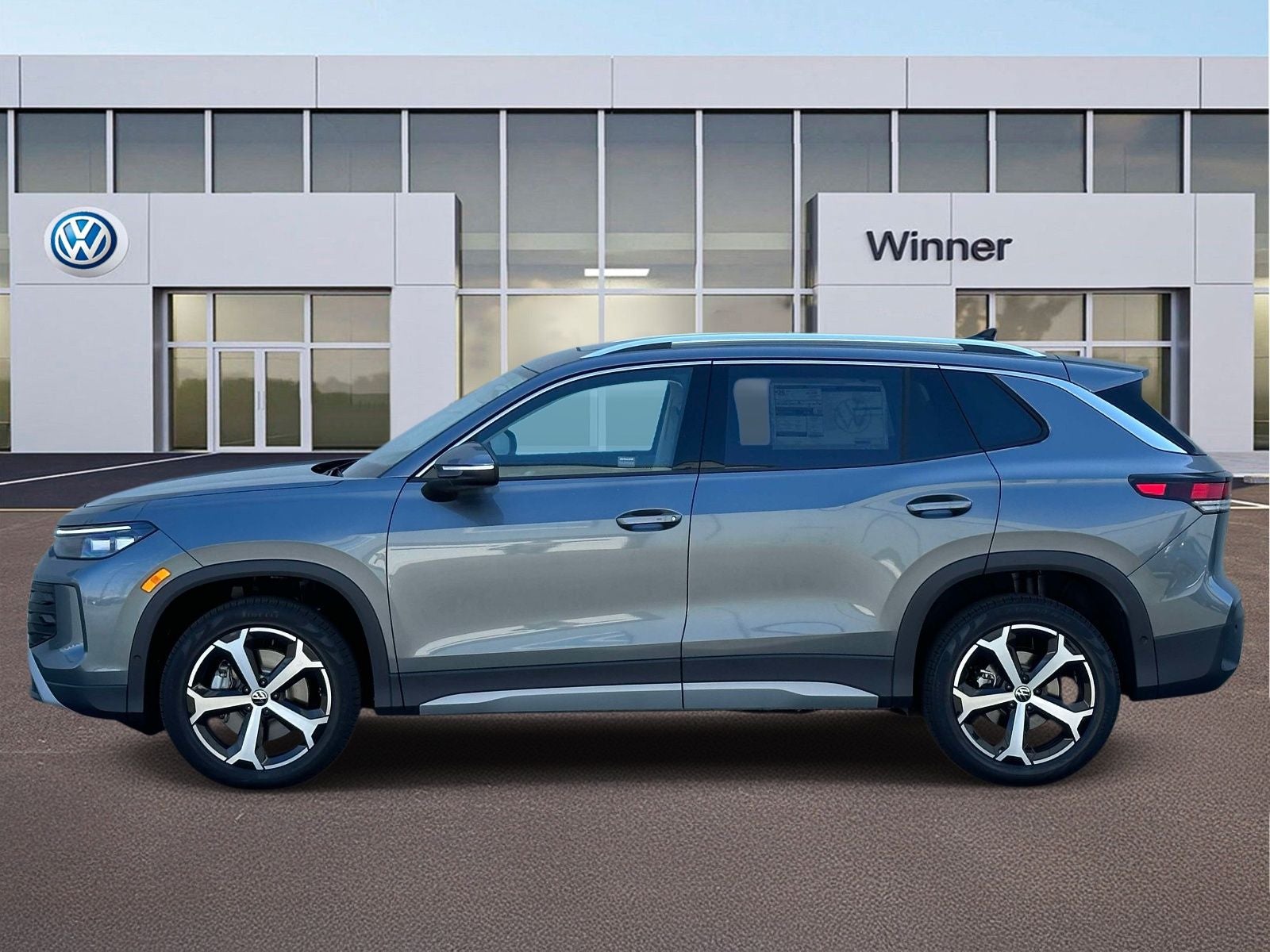 2026 Volkswagen Tiguan 2.0T SE