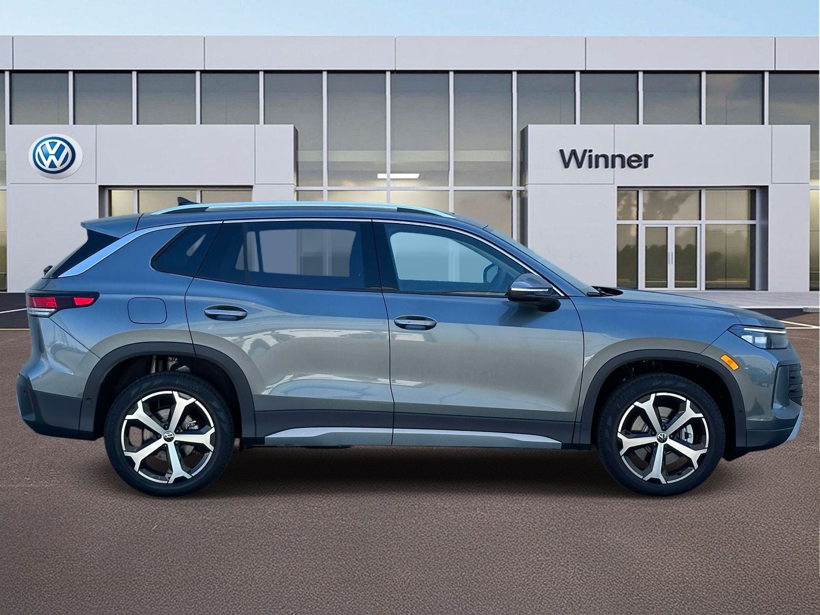 2026 Volkswagen Tiguan 2.0T SE