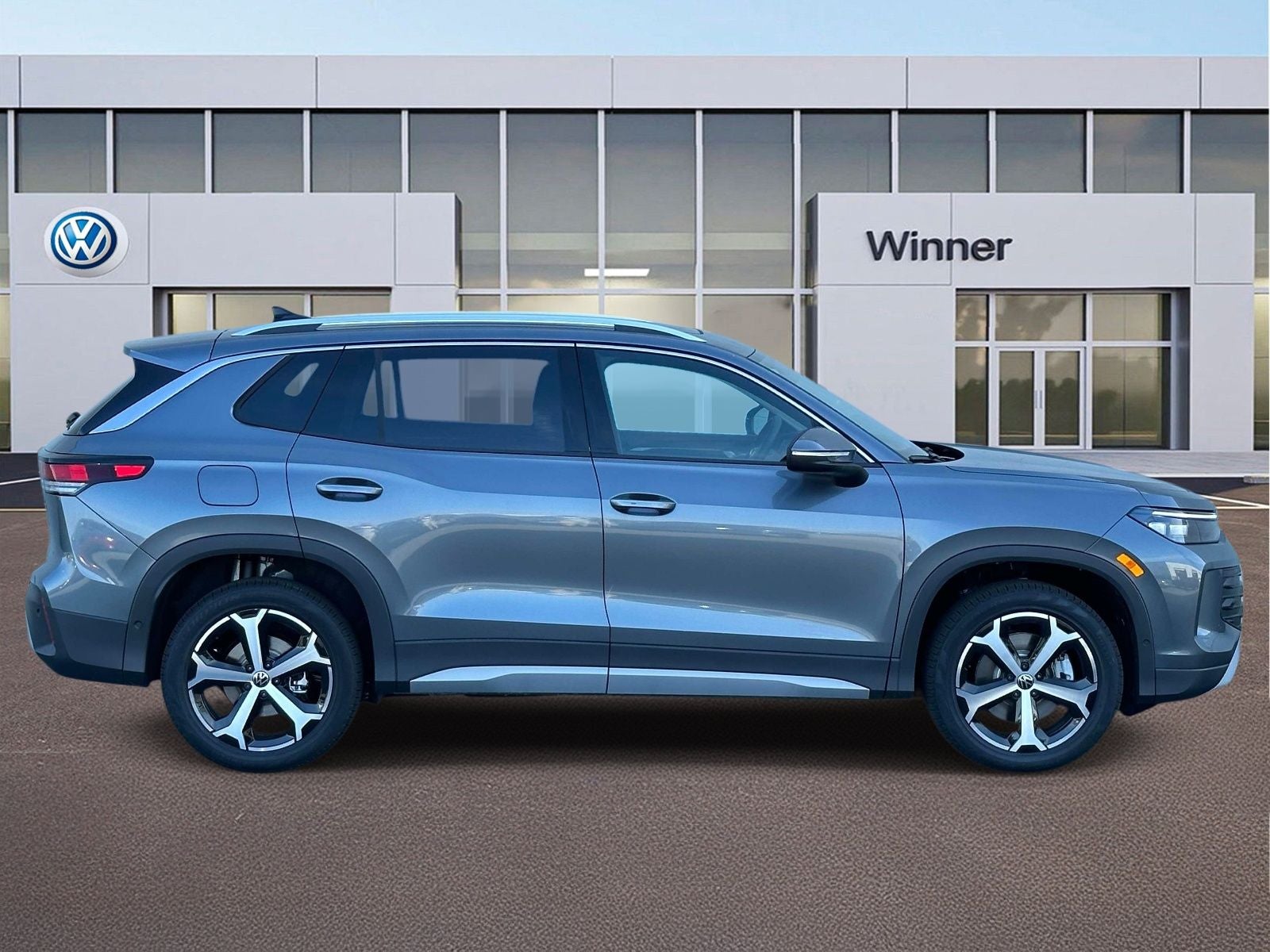 2026 Volkswagen Tiguan 2.0T SE